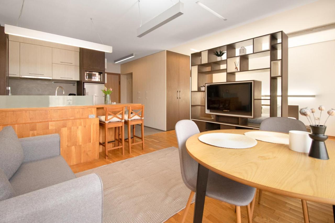 Deluxe Studentski Grad Apartamento Sofía